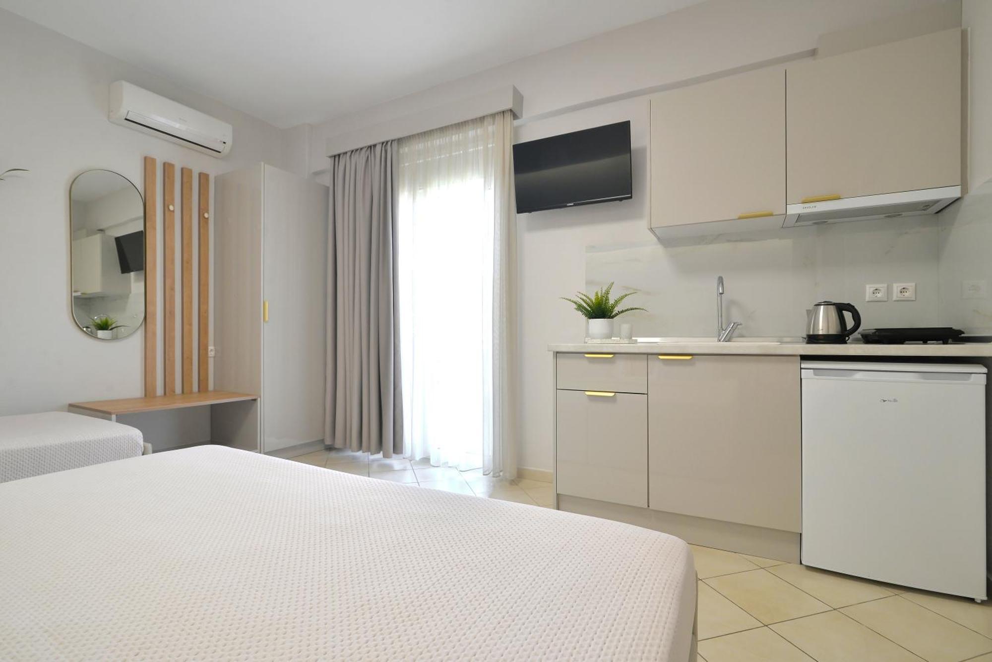 Irida Apartments Leptokarya  Exterior photo